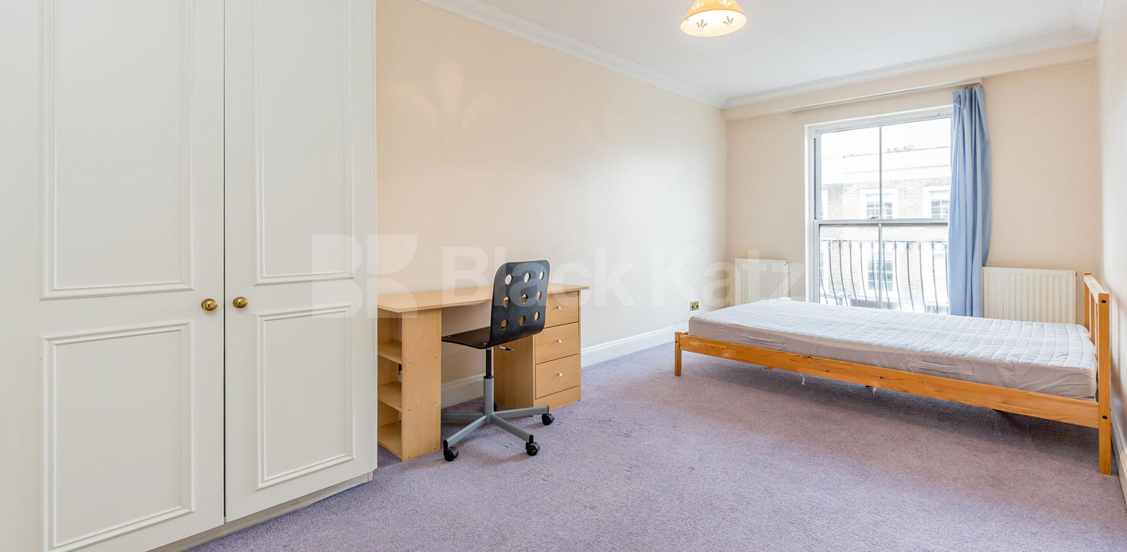 2 BED GOOD FOR 3 SHARERS OF CAMDEN ROAD!, 2 Bedroom, 1 bath, 1 reception Flat			 York Way, CAMDEN BORDERS
